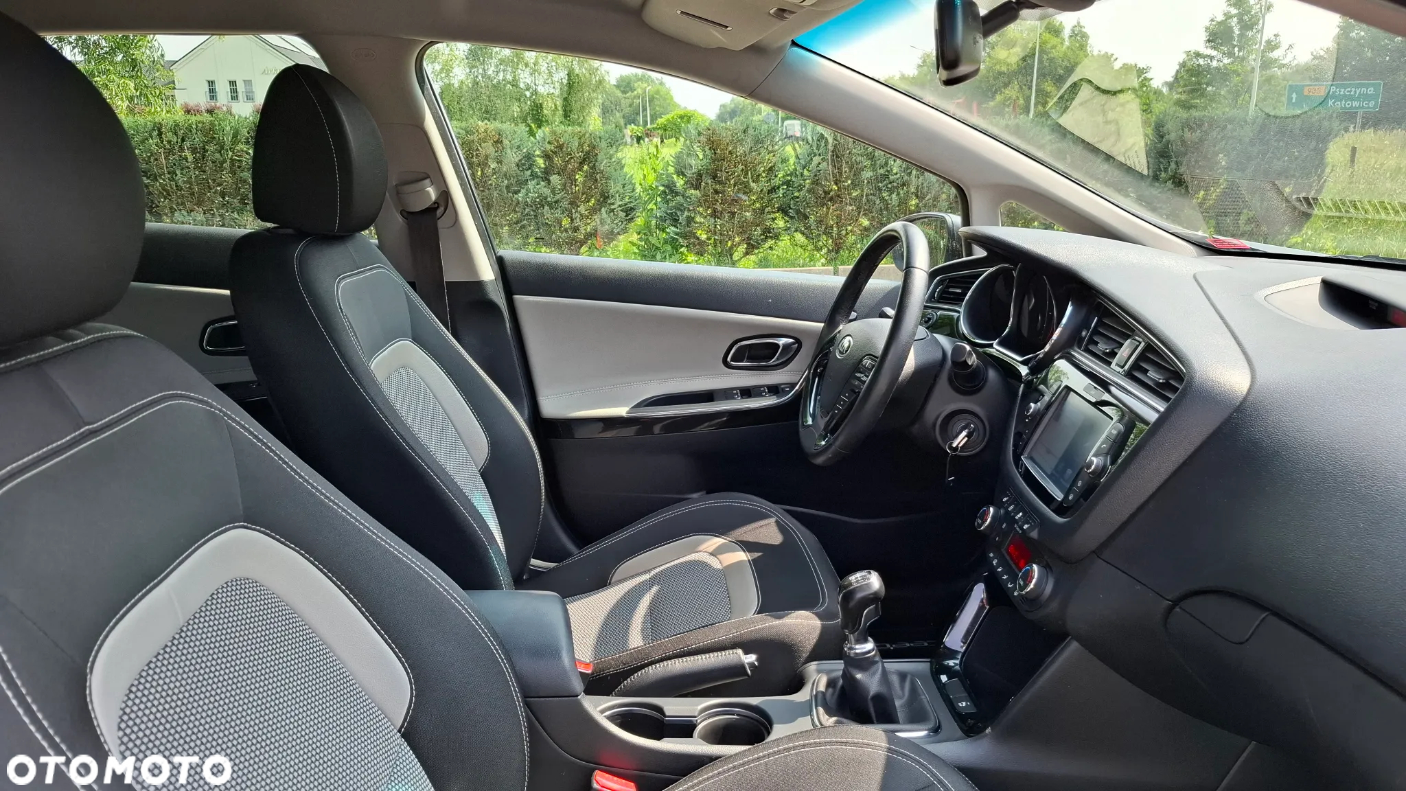 Kia Ceed - 22