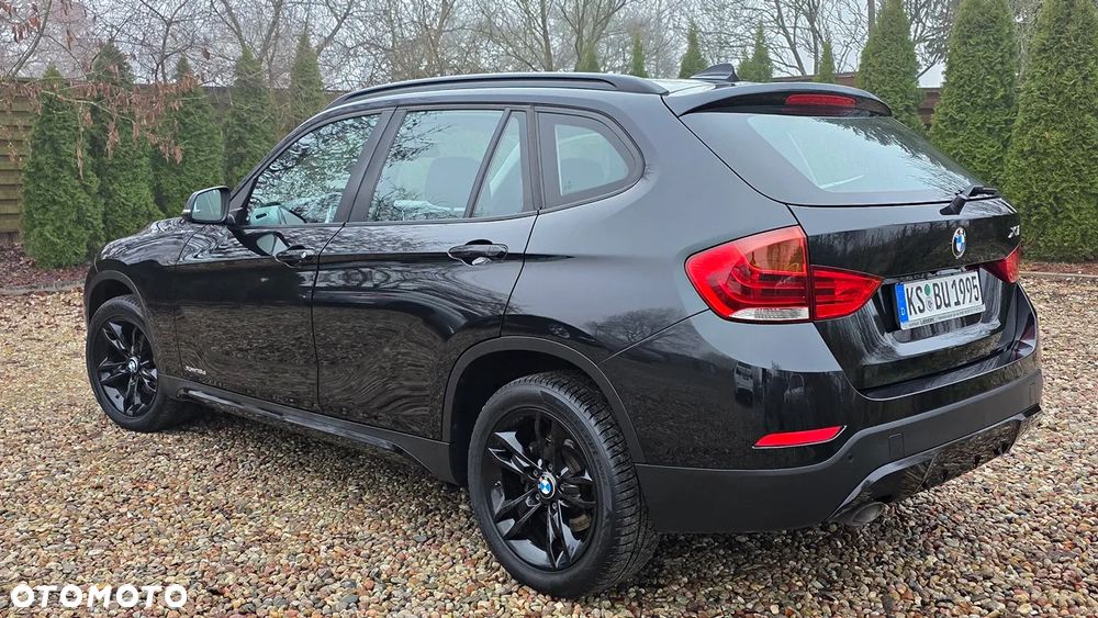BMW X1 xDrive18d Sport Line - 11