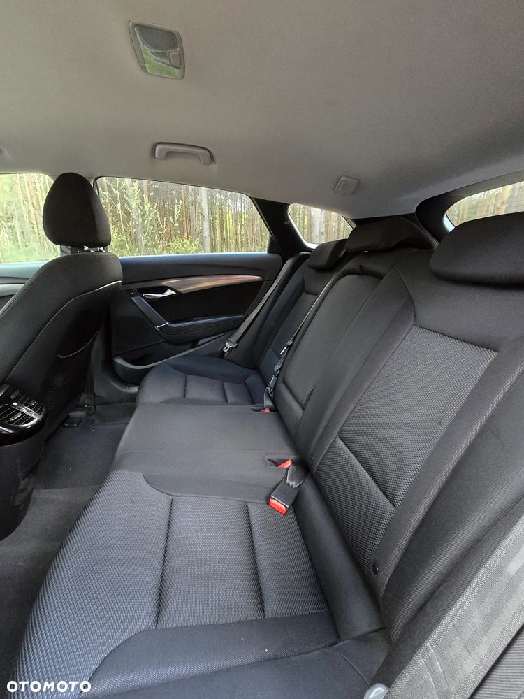 Hyundai i40 Kombi 1.7 CRDi Premium - 18