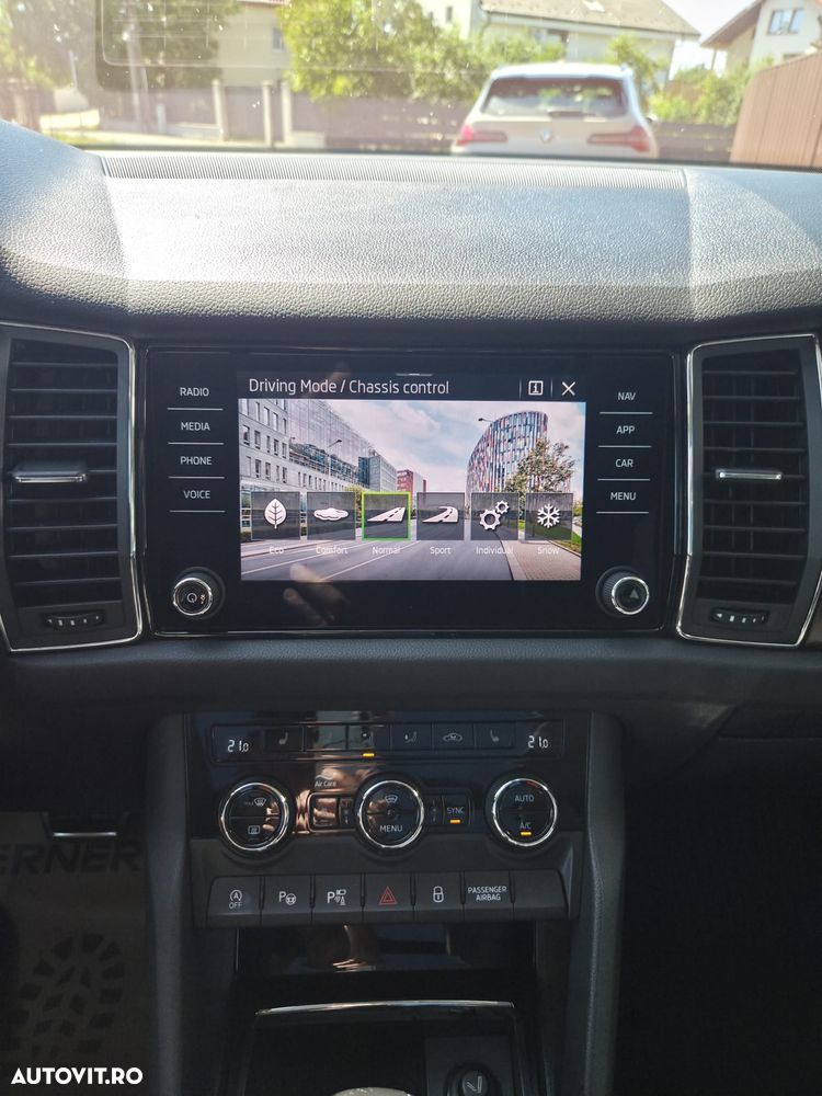 Skoda Kodiaq 2.0 TDI 4X4 DSG Scout - 10