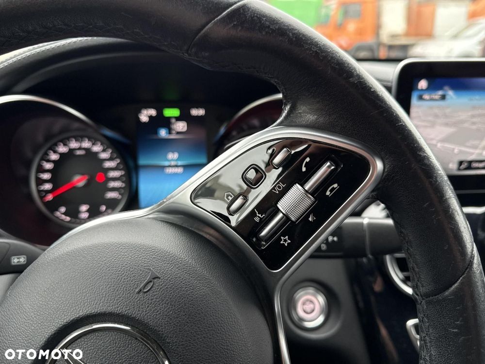 Mercedes-Benz GLC - 19