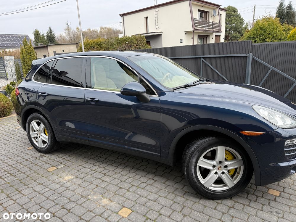 Porsche Cayenne - 5