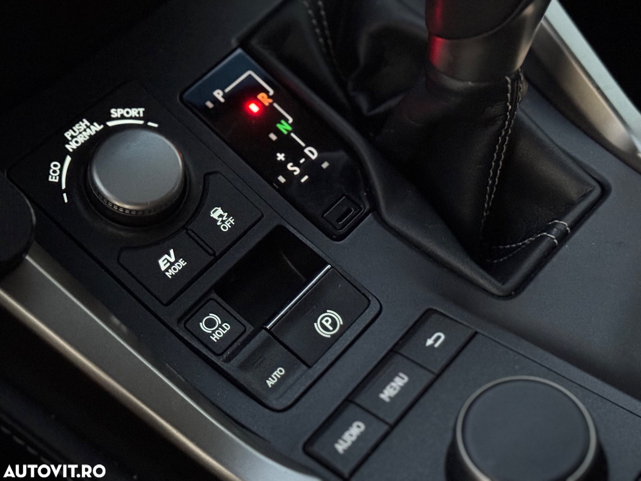 Lexus Seria NX 300h AWD Business - 19