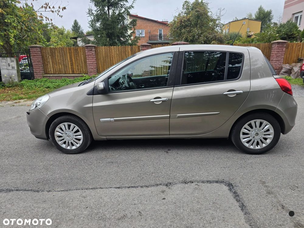 Renault Clio 1.2 16V 75 Expression - 39
