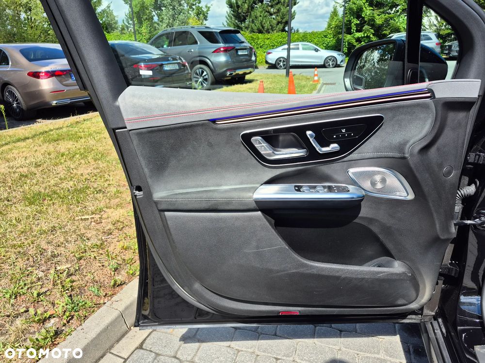Mercedes-Benz EQE 350 89kWh 4-Matic AMG Line - 15