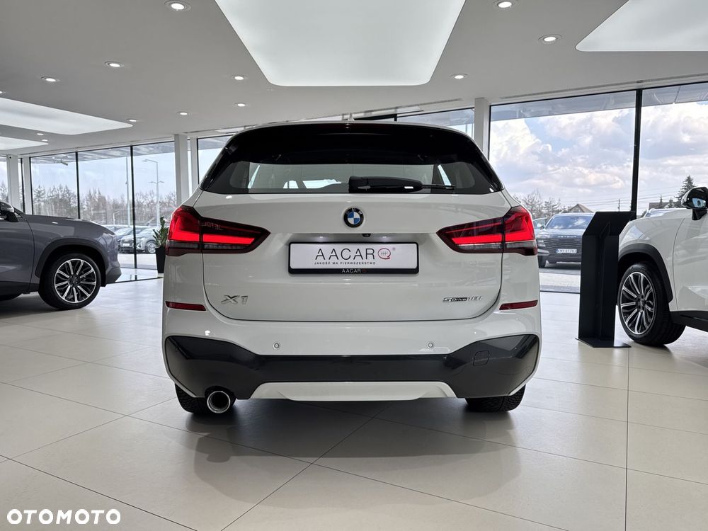 BMW X1 - 4