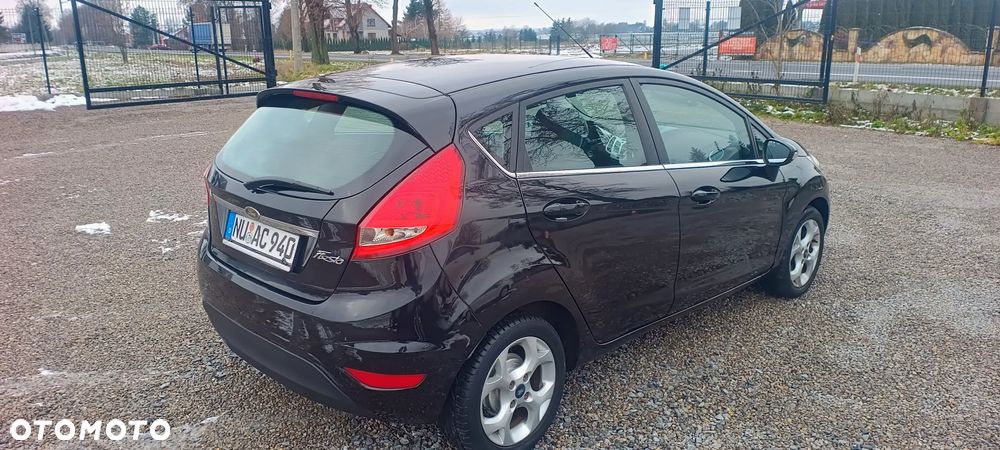 Ford Fiesta 1.25 Titanium - 14