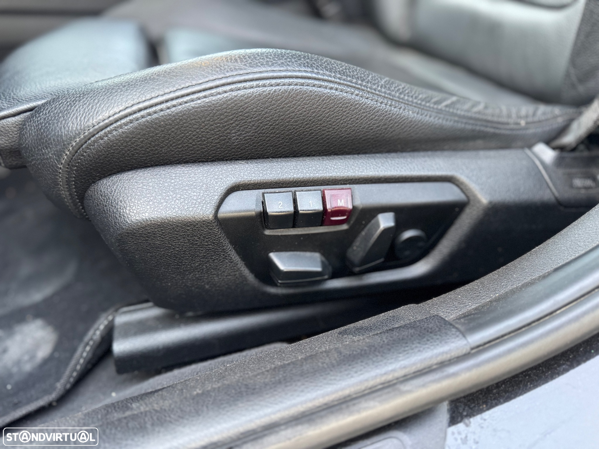 BMW 328 i Auto Pack M - 22