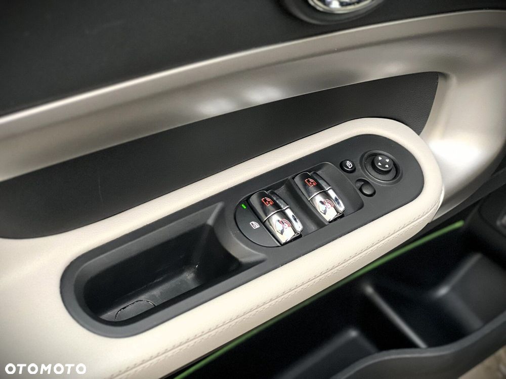 MINI Countryman - 32