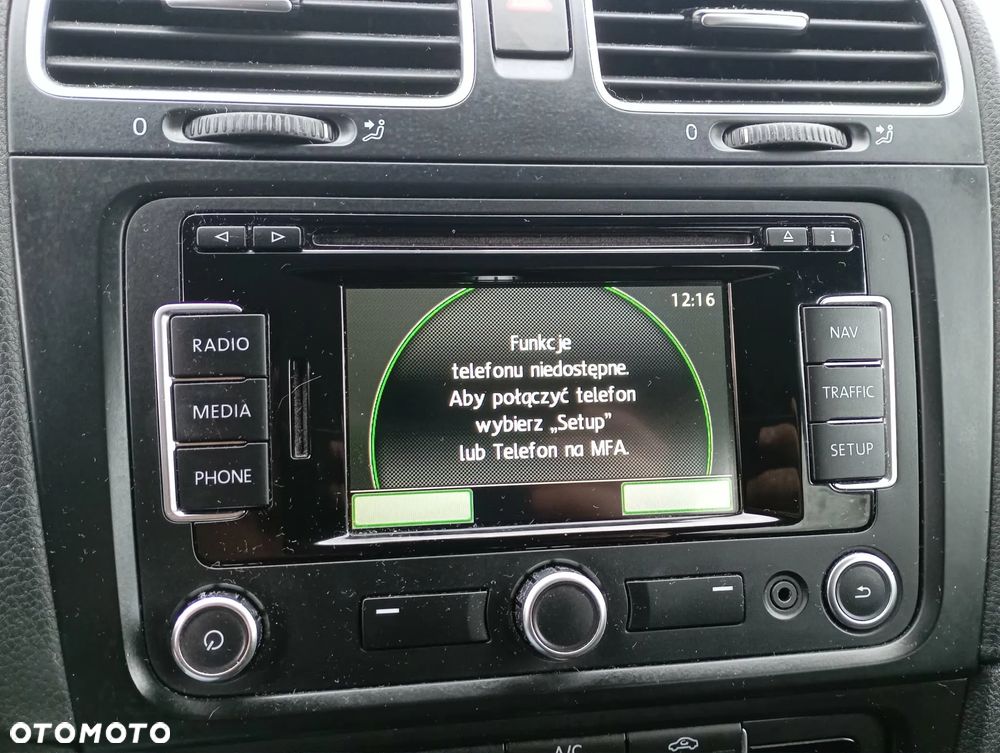 Volkswagen Golf - 14