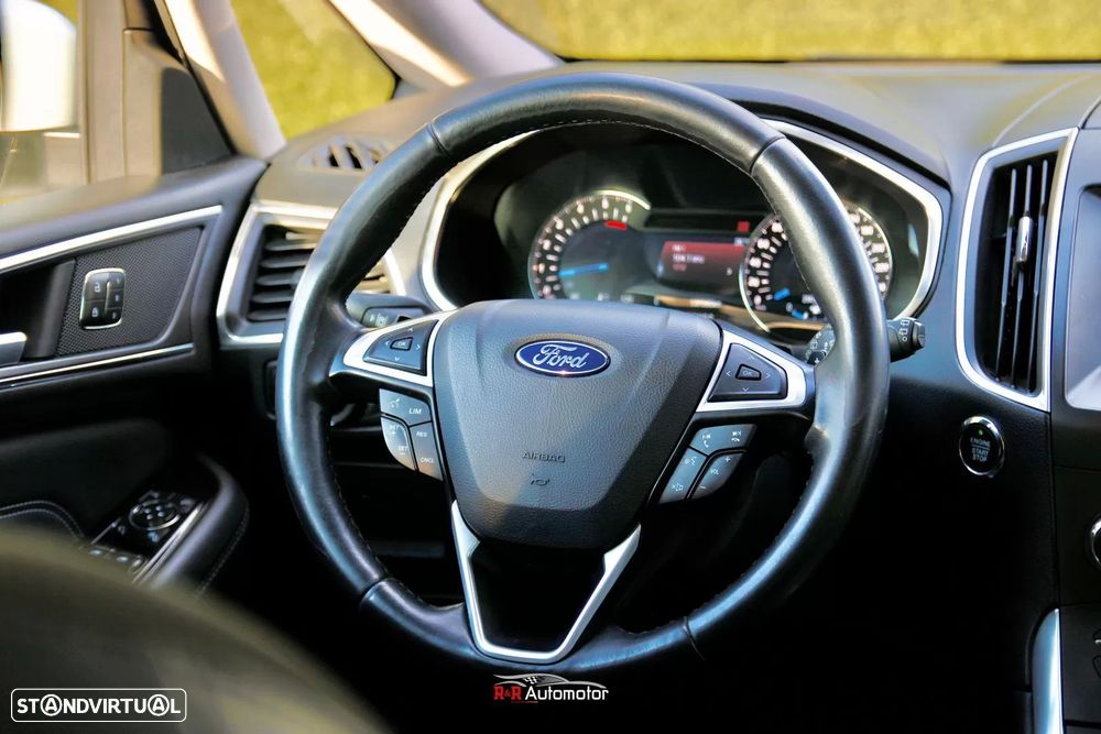 Ford S-Max 2.0 TDCi Titanium Powershift - 28