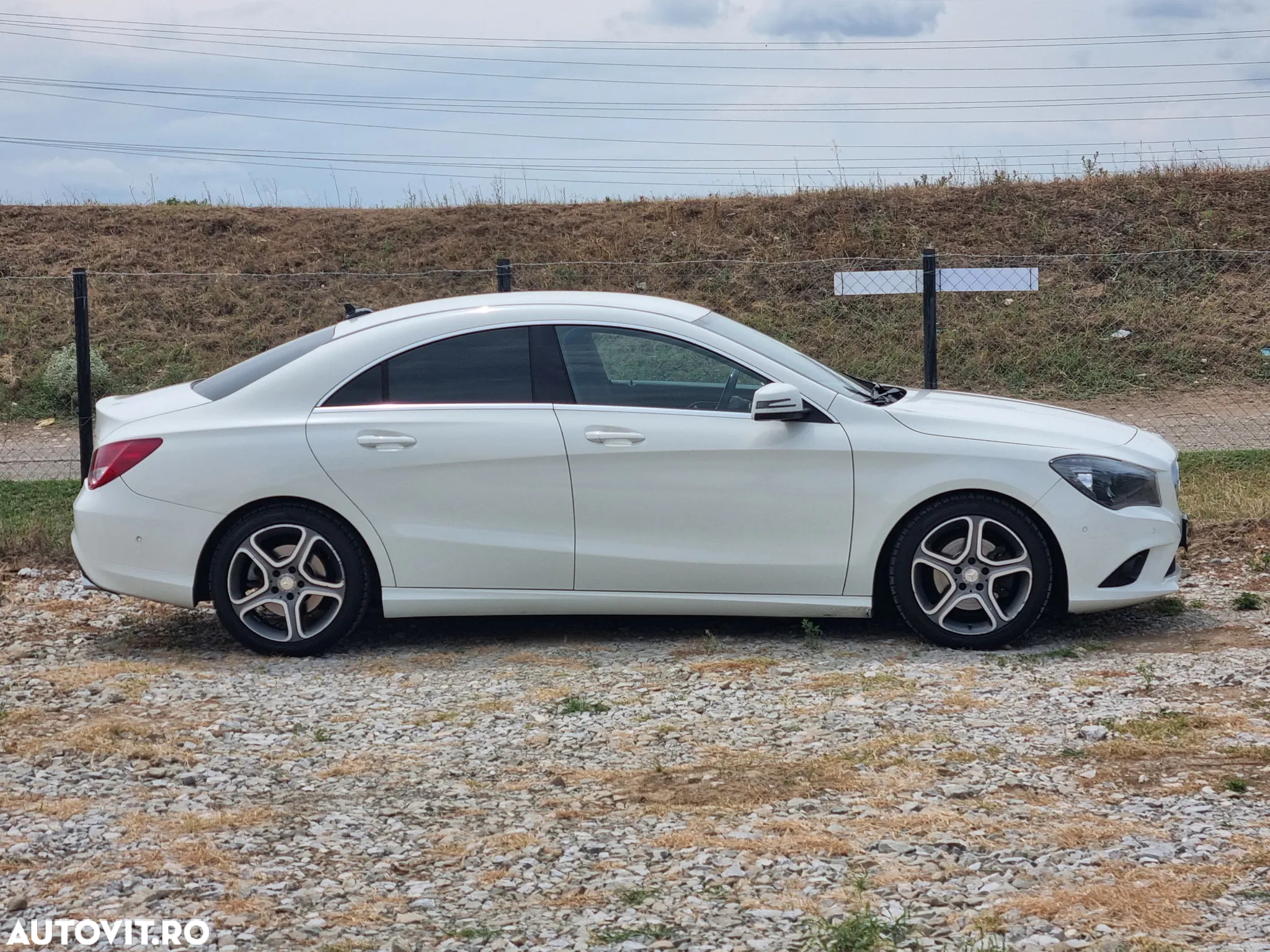Mercedes-Benz CLA - 8