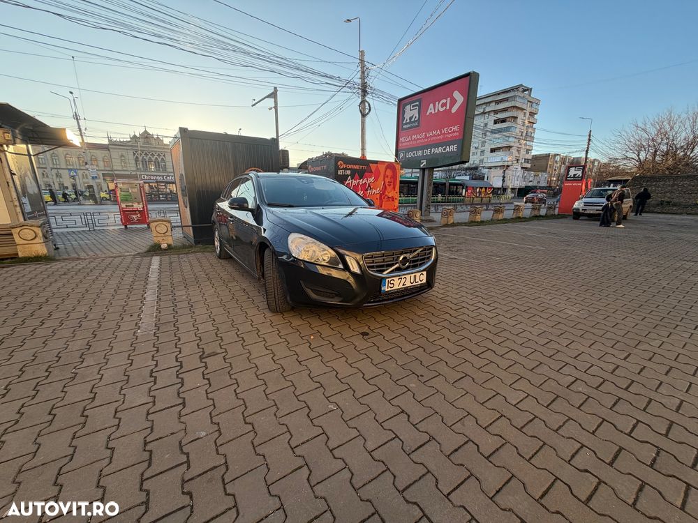 Volvo V60 D2 ECO Start-Stop Basic - 2