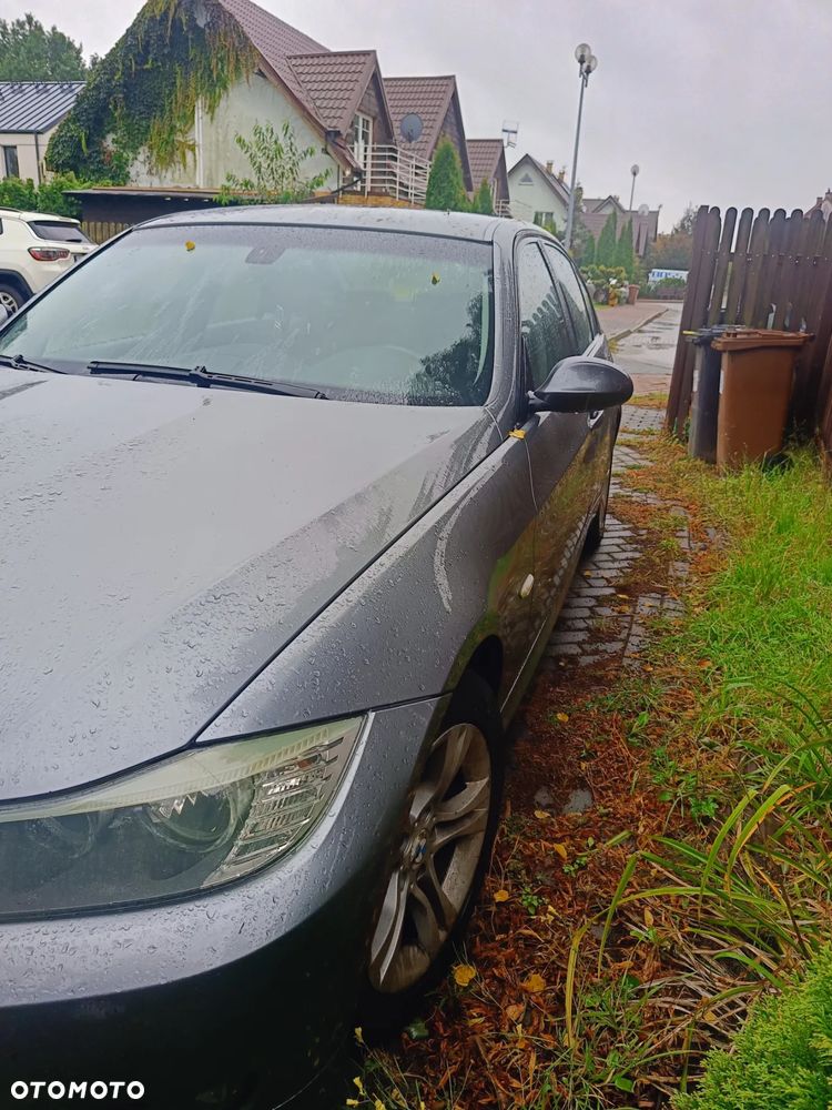 BMW Seria 3 320i - 16