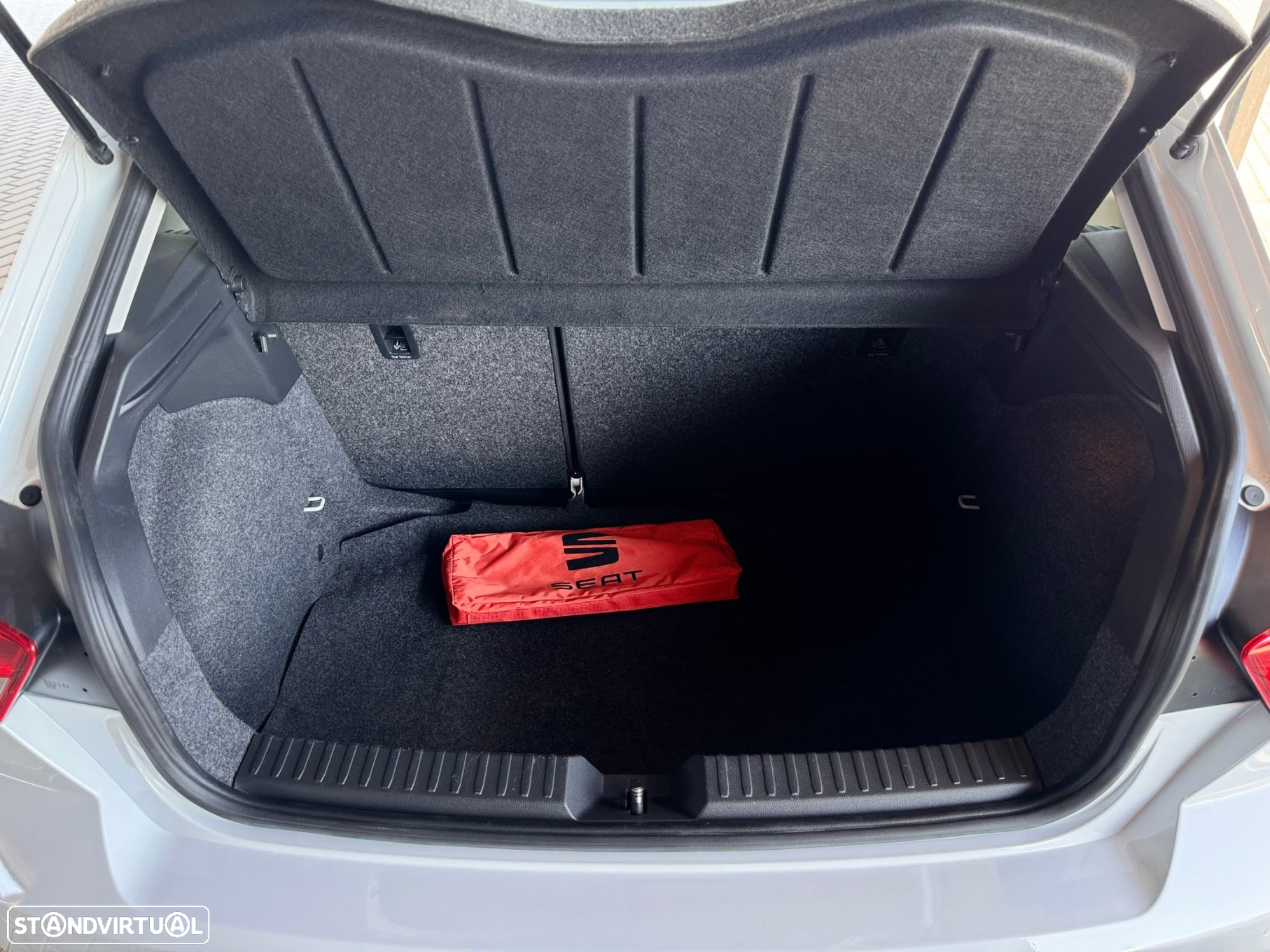 SEAT Ibiza 1.6 TDI Reference - 18