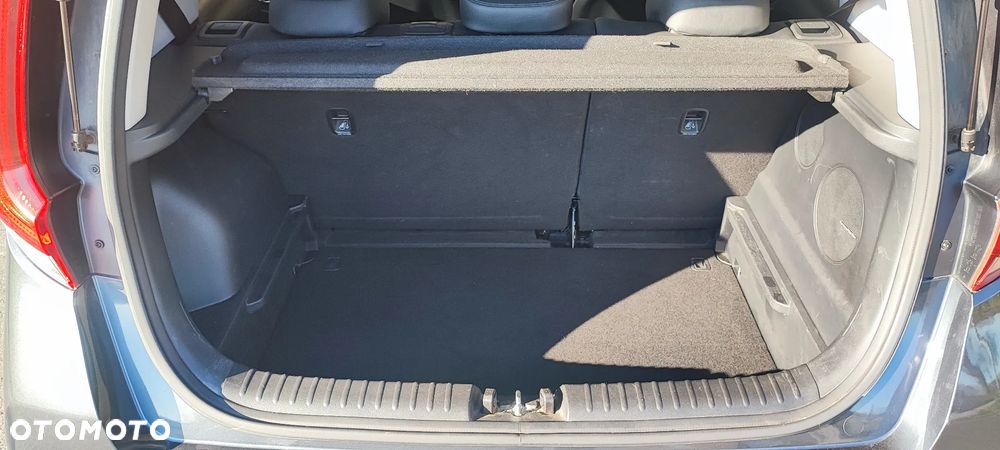 Kia Soul 64kWh L - 11