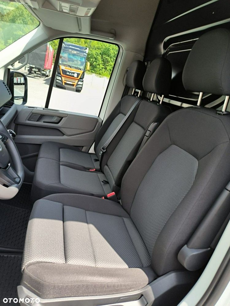 Volkswagen Crafter - 21