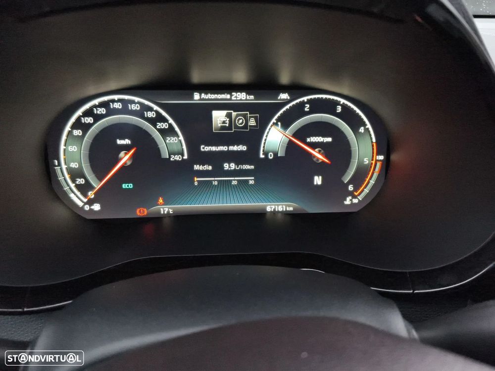 Kia XCeed 1.6 CRDi MHEV Tech - 17