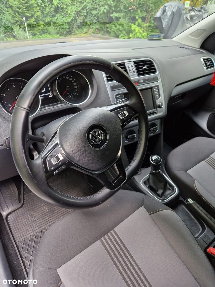 Volkswagen Polo - 15