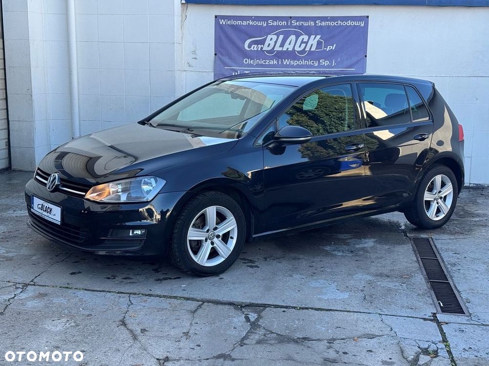 Volkswagen Golf - 5