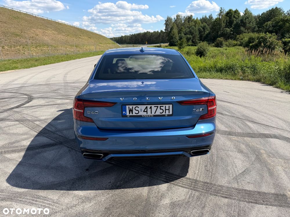 Volvo S60 T6 AWD R-Design - 15