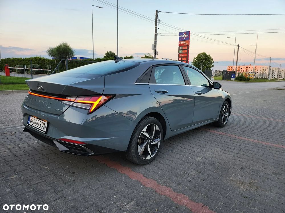 Hyundai Elantra 1.6 Smart - 5