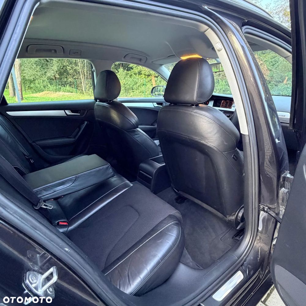 Audi A4 Avant 2.0 TDI DPF quattro S line Sportpaket (plus) - 11