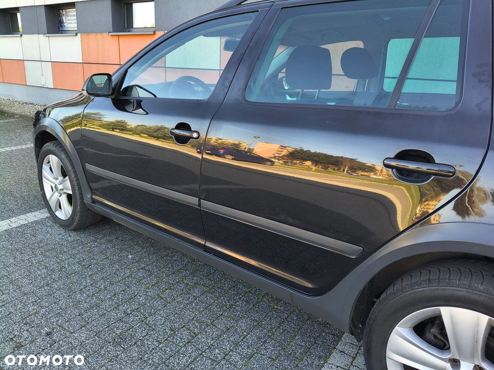 Skoda Octavia 2.0 TDI DPF 4x4 Scout - 29