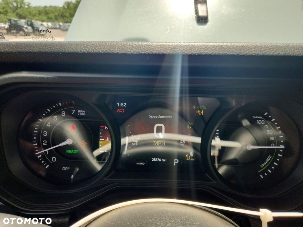 Jeep Wrangler - 11