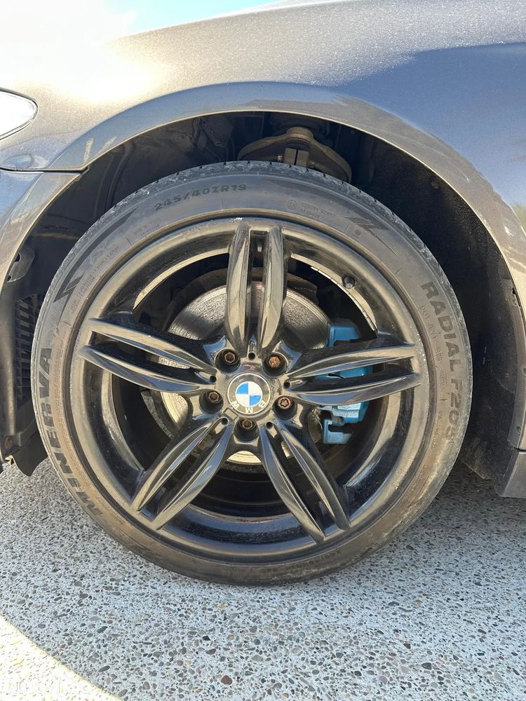 BMW Seria 5 520d Sport-Aut. - 18