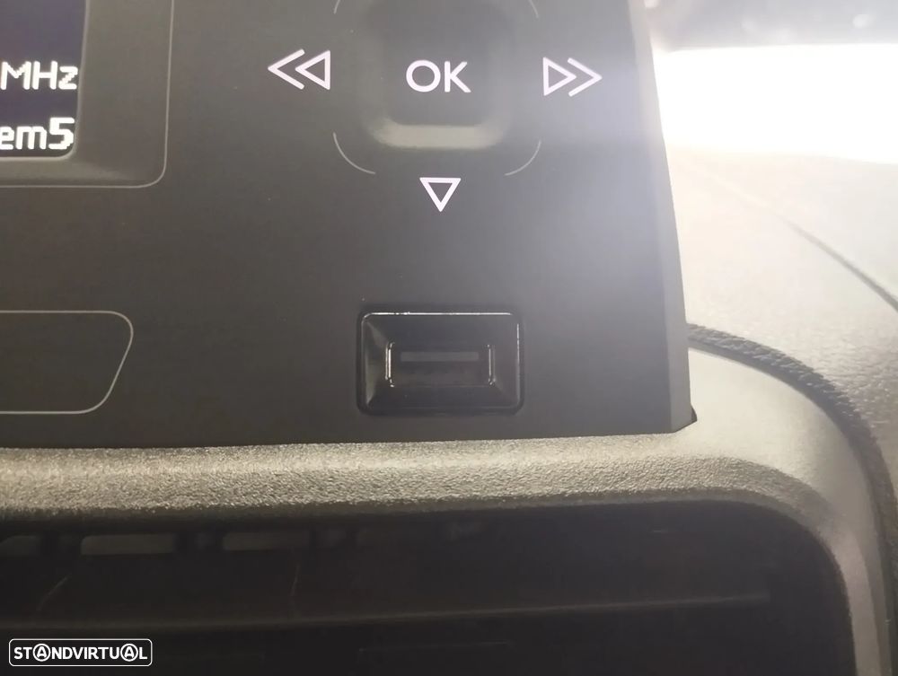 Toyota Proace City 1.5 D L1 Comfort - 23
