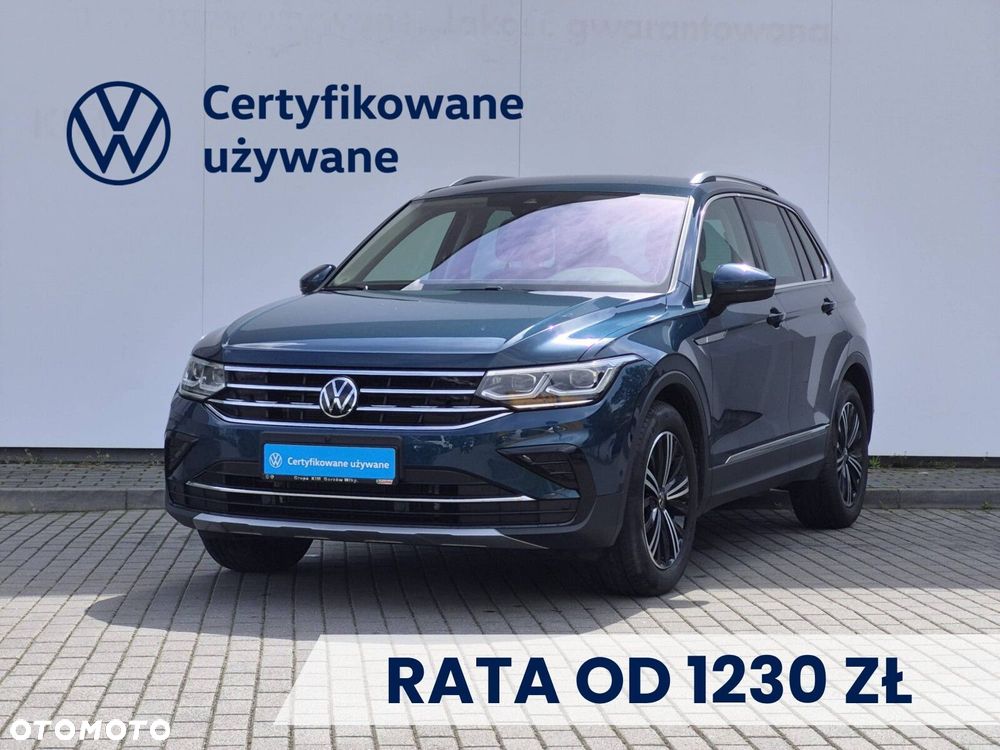 Volkswagen Tiguan - 1