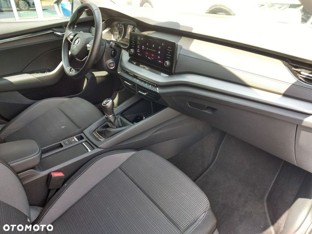 Skoda Octavia 1.5 TSI Ambition - 26