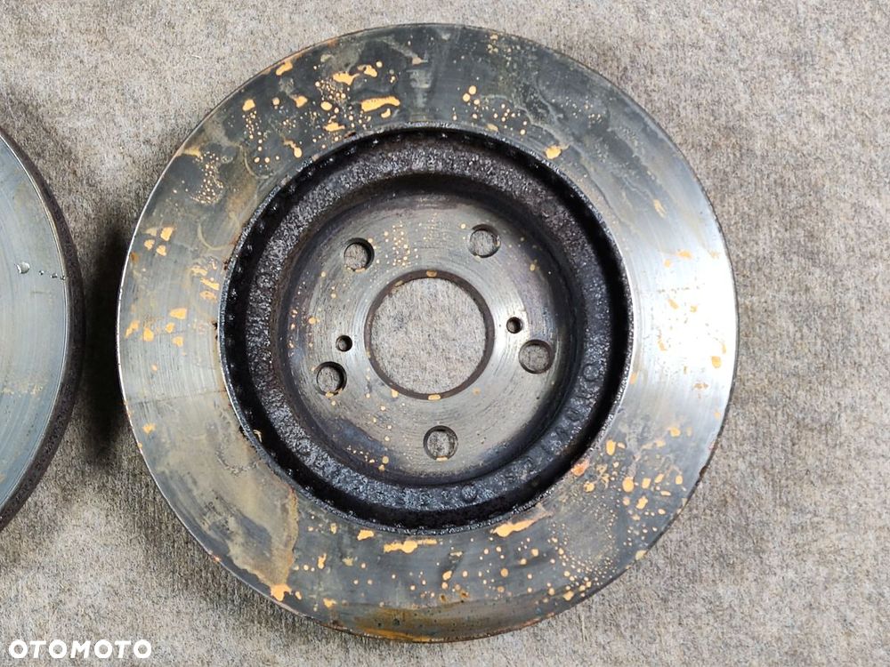 LEXUS UX 2.0i od 2019r Tarcze Hamulcowe Przód - 4