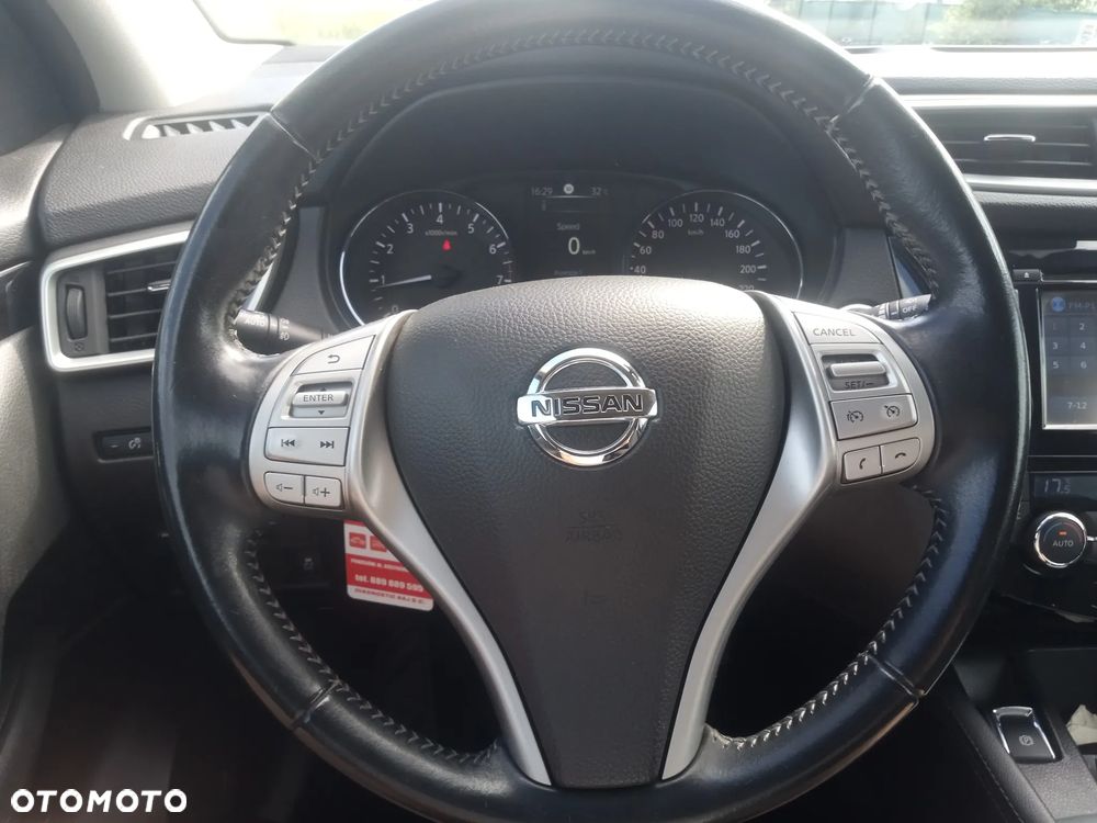 Nissan Qashqai 1.2 DIG-T N-Vision - 17