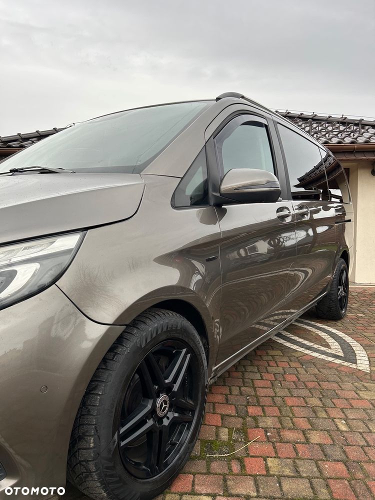 Mercedes-Benz Klasa V 220 (BlueTEC) d kompakt 7G-TRONIC Avantgarde - 24