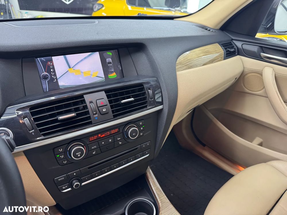 BMW X3 xDrive20d Aut. - 24