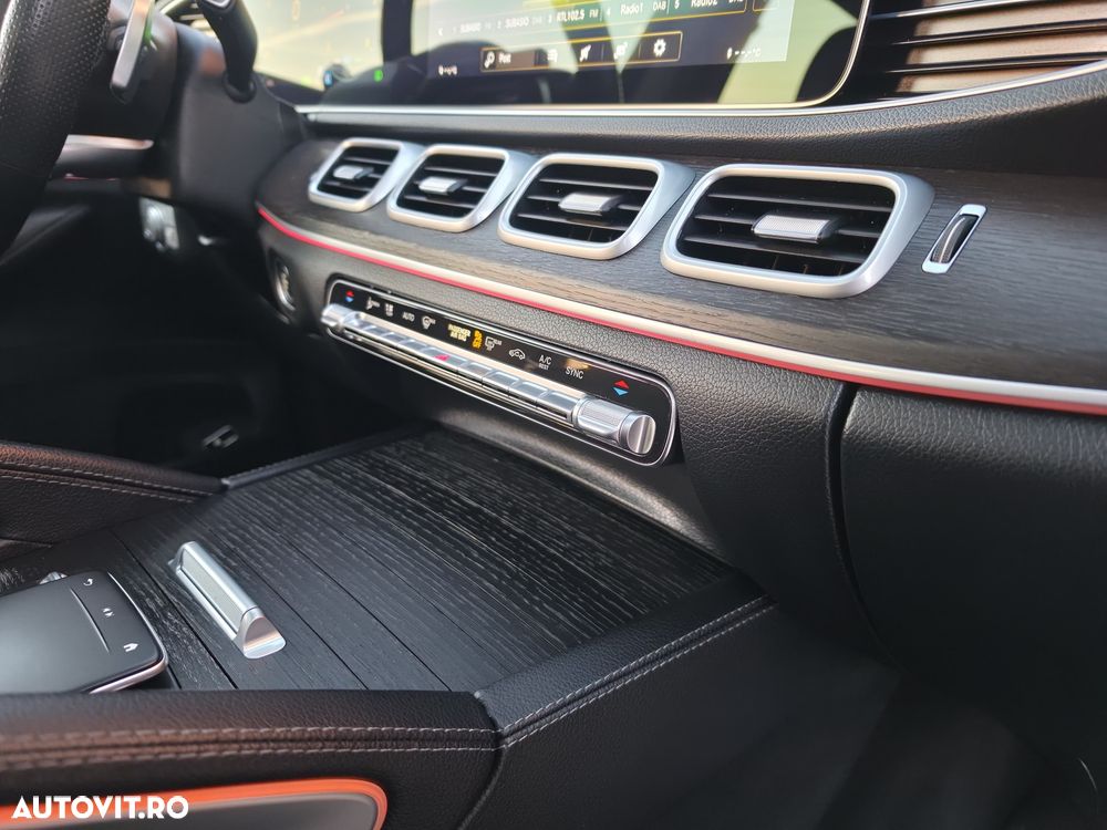 Mercedes-Benz GLE 300 d 4MATIC MHEV - 16