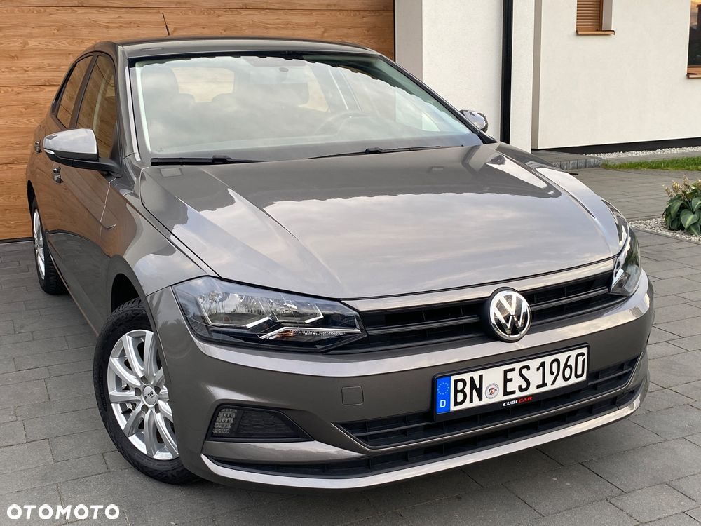 Volkswagen Polo 1.0 Life - 1