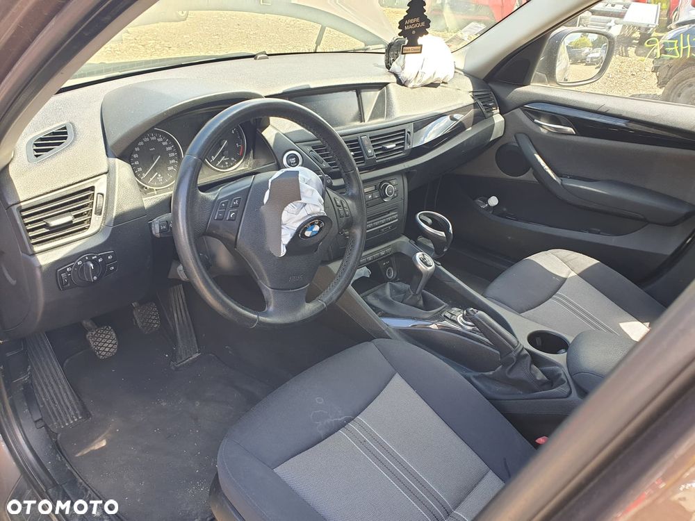 BMW X1 sDrive18d - 5
