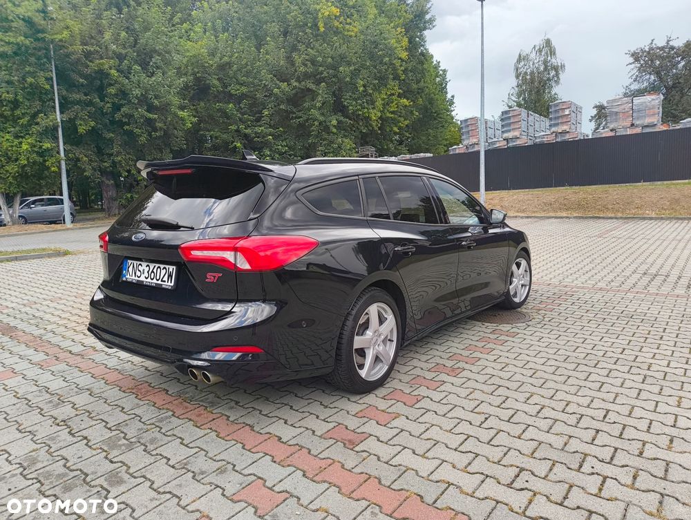 Ford Focus 2.0 EcoBlue ST - 3