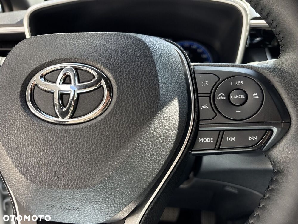 Toyota Corolla Cross - 26