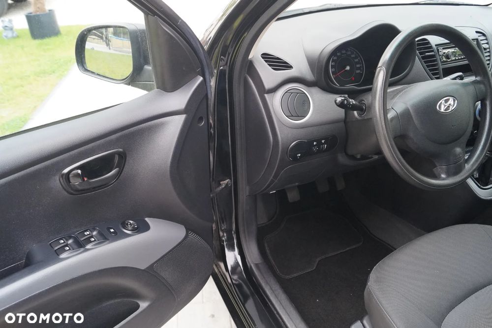 Hyundai i10 1.1 Edition 20 - 19