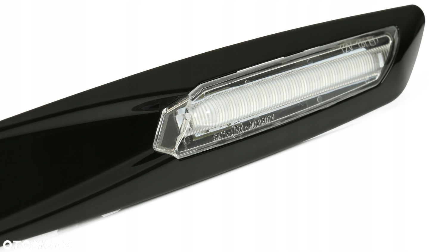 MIGACZE BOCZNE BMW E60 E90 E92 E82 LED - 5