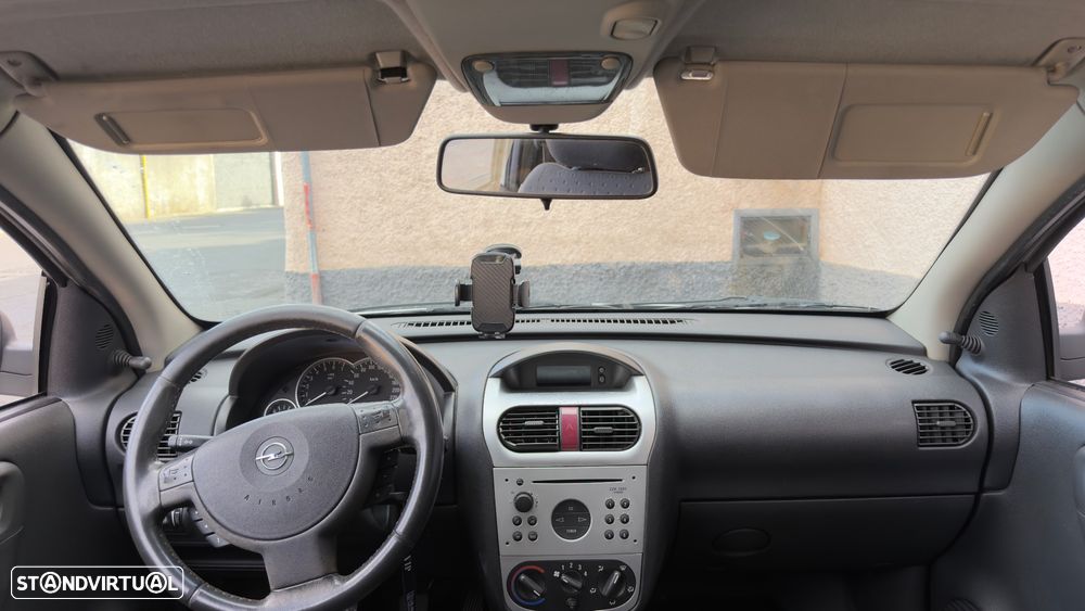 Opel Corsa 1.2 16V Sport - 9