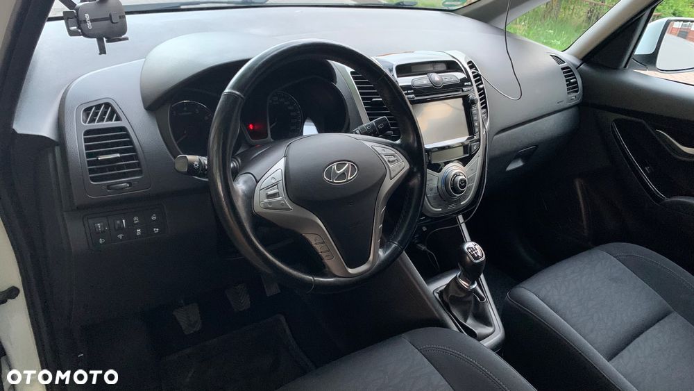 Hyundai ix20 1.4 BlueDrive Comfort - 14