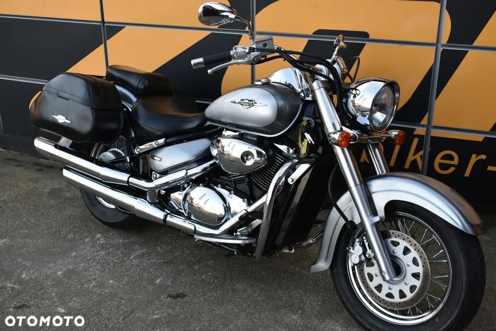 Suzuki VL 800 Volusia - Boulevard C50 - 2