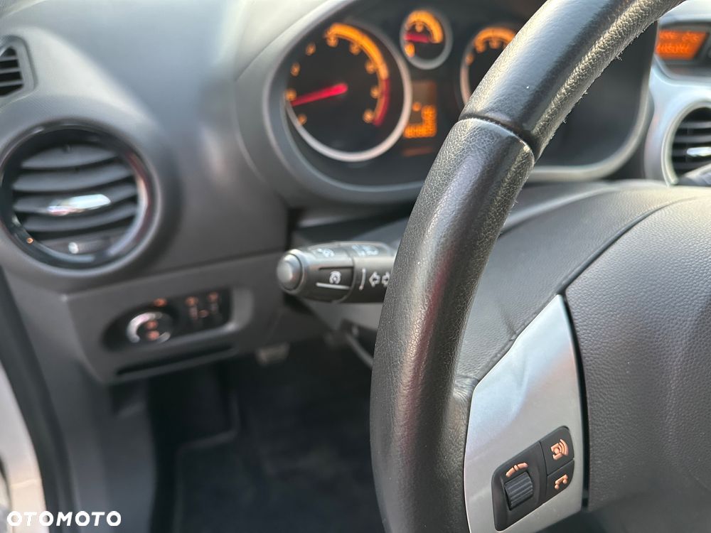 Opel Corsa - 18