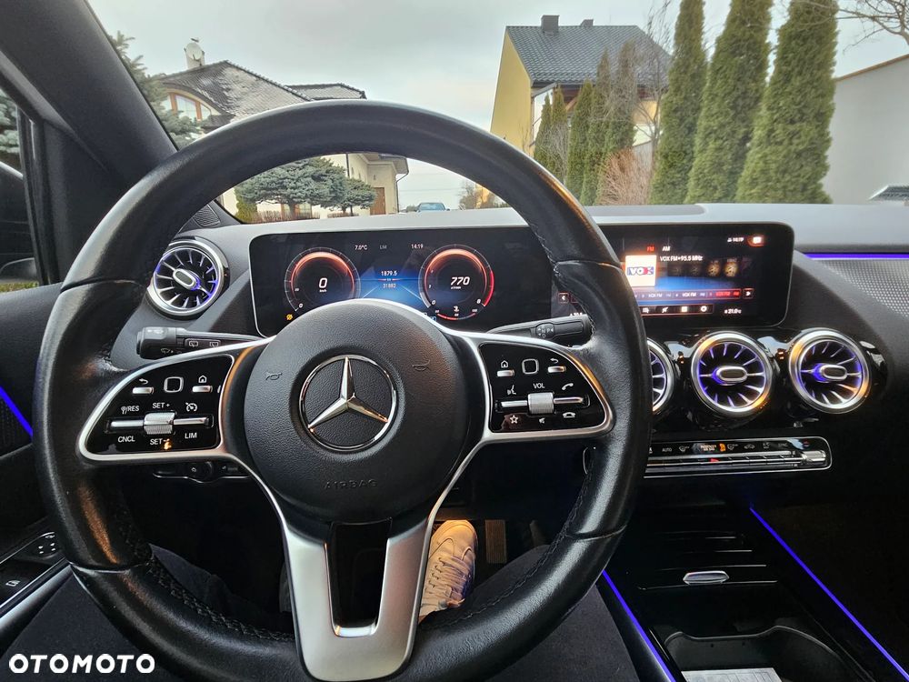 Mercedes-Benz Klasa B 180 Style 7G-DCT - 13