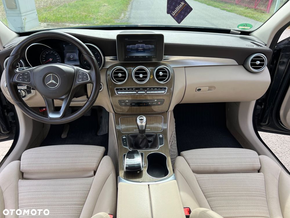 Mercedes-Benz Klasa C 220 CDI BlueEff Edition Elegance - 15